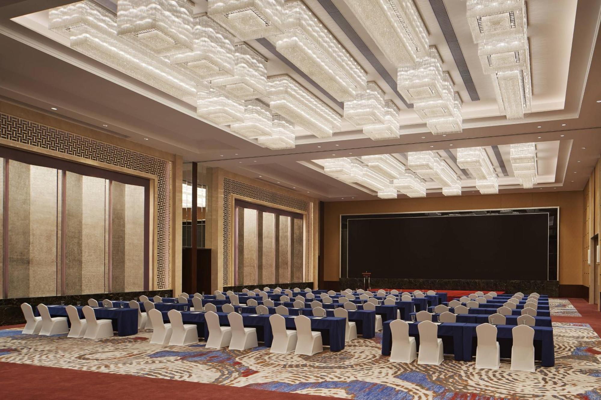 โฟร์ พอยต์ บาย เชอราตัน กวางตุ้ง เหอซาน Hotel Heshan  ภายนอก รูปภาพ